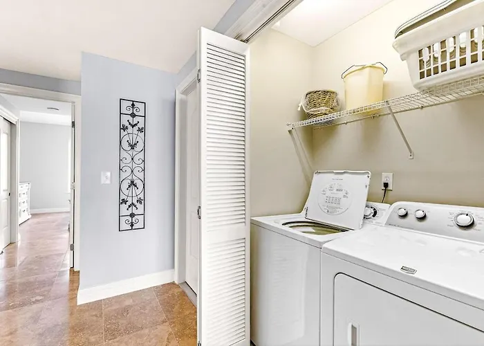 Indigo Unit 1806e Holiday home